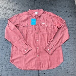 Columbia Men's Maroon Casual Button-Down Shirt size L